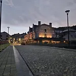Apartman In The Heart Of